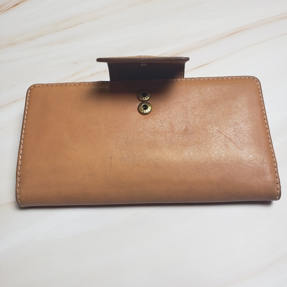 Fossil Emma Tab tan snap clutch wallet - Picture 4 of 10